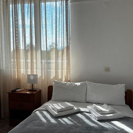 Prado Apartment Hotel Limin Litochorou Exterior photo