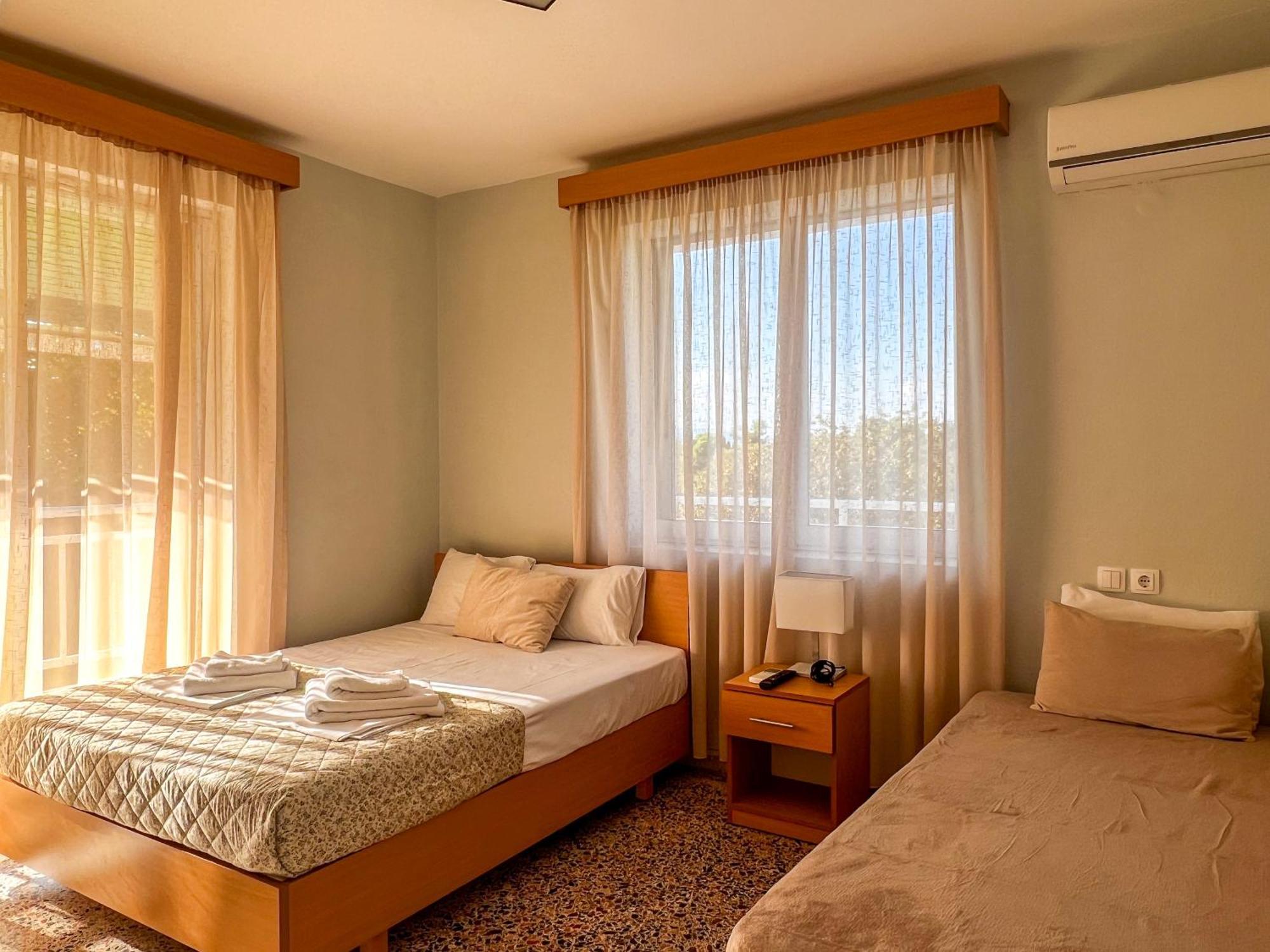 Prado Apartment Hotel Limin Litochorou Exterior photo