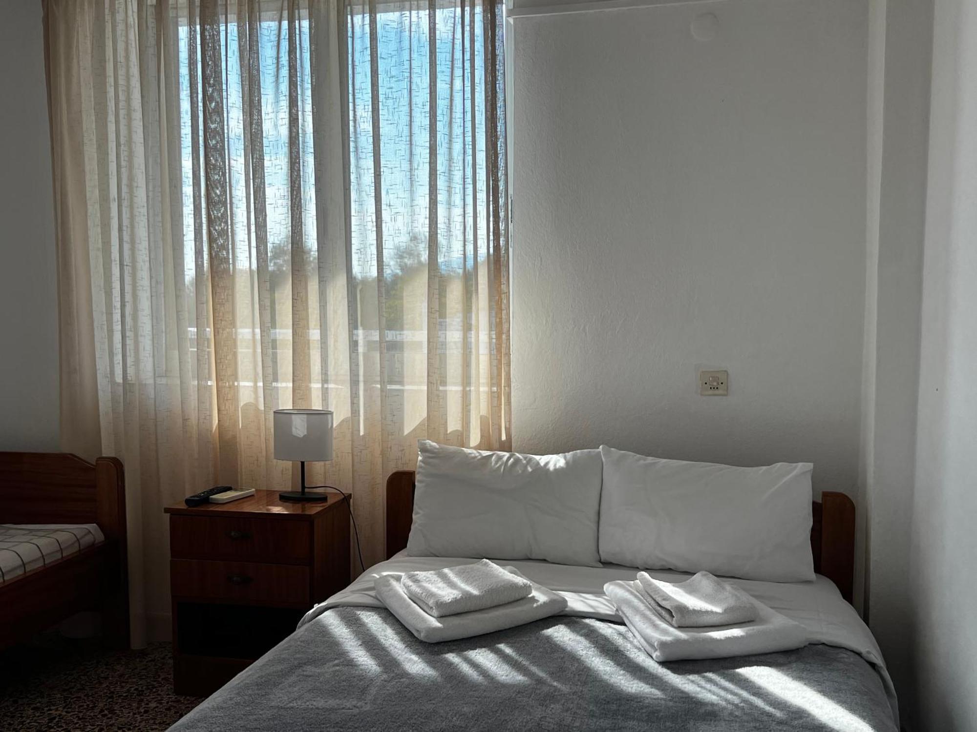 Prado Apartment Hotel Limin Litochorou Exterior photo